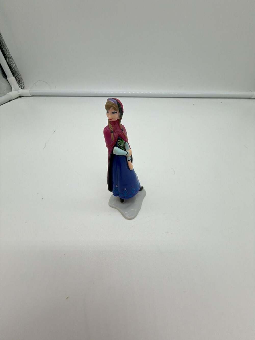 Disney Frozen Princess Anna PVC Figurine Cake Topper